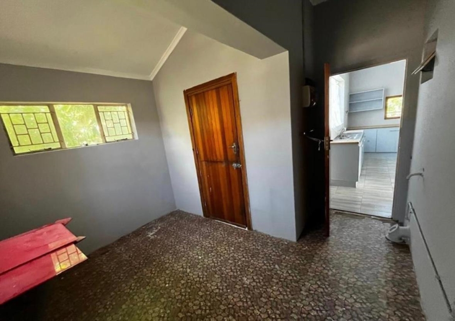 3 Bedroom Property for Sale in Heuwelkruin Eastern Cape